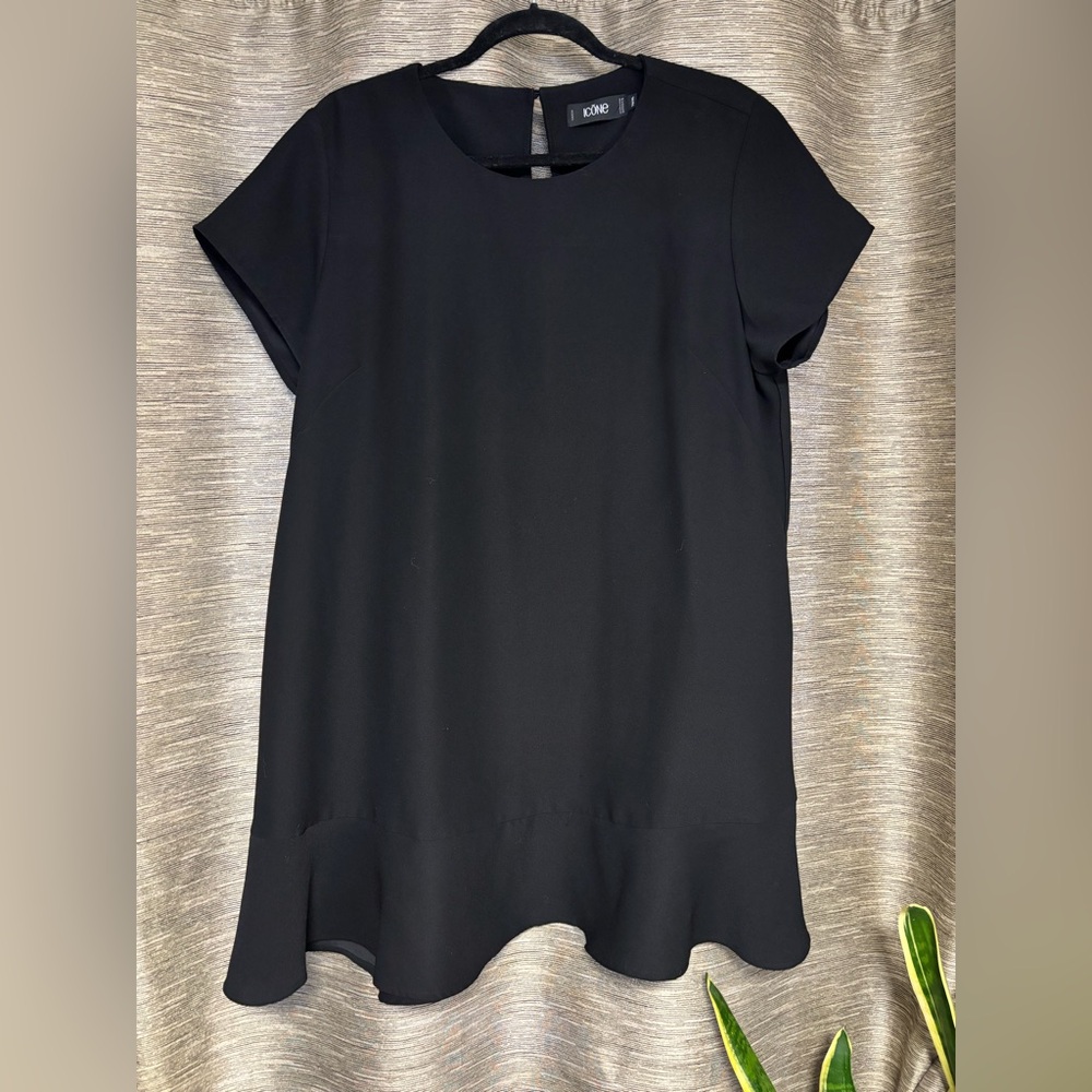 Elegant Black Mini Dress